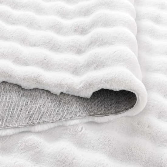 TAPETE PELE BUBBLE 0,60 X 1,80 BRANCO/UNICO-7908773751002